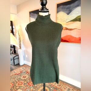Liz Claiborne Green Turtleneck Sweater